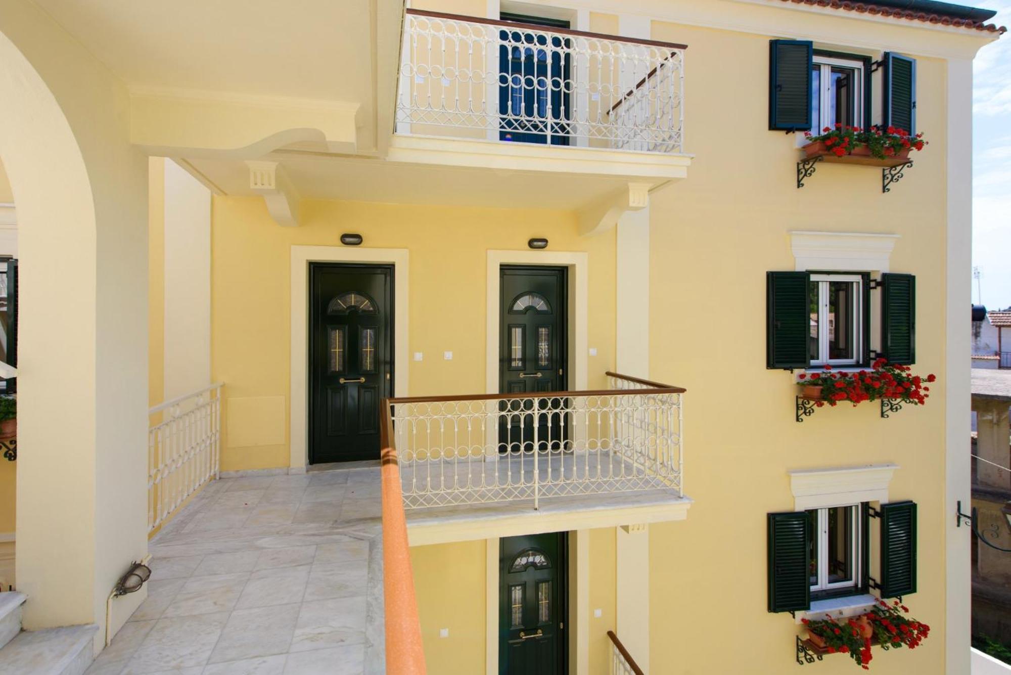 Filoxenia Kirki Aparthotel Benitses (Corfu)